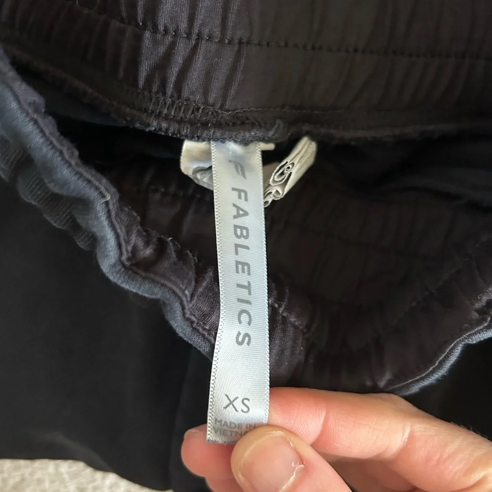 Fabletics Black Joggers. XS. Elastic waist, pockets. Drawstring.  Athletic - Picture 2 of 4